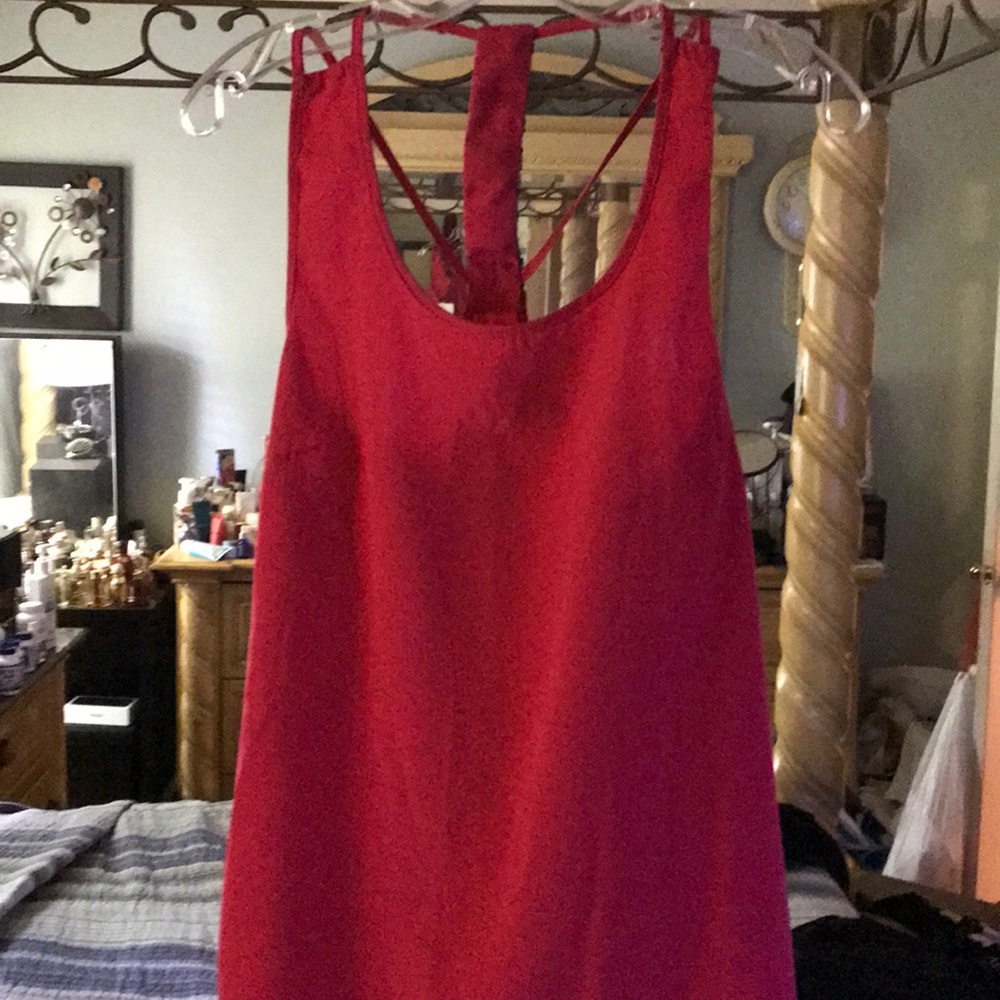 Red detailed chic top